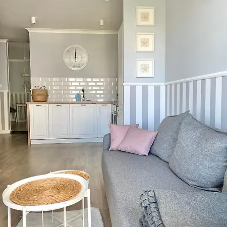 Apartmán Mieszkanie W Marynarskim Stylu 700m Od Morza *