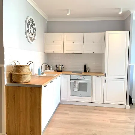 Mieszkanie W Marynarskim Stylu 700m Od Morza Apartment Kolobrzeg