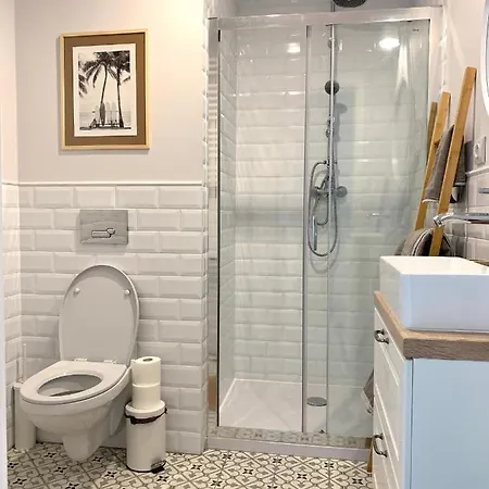 Mieszkanie W Marynarskim Stylu 700m Od Morza Apartment
